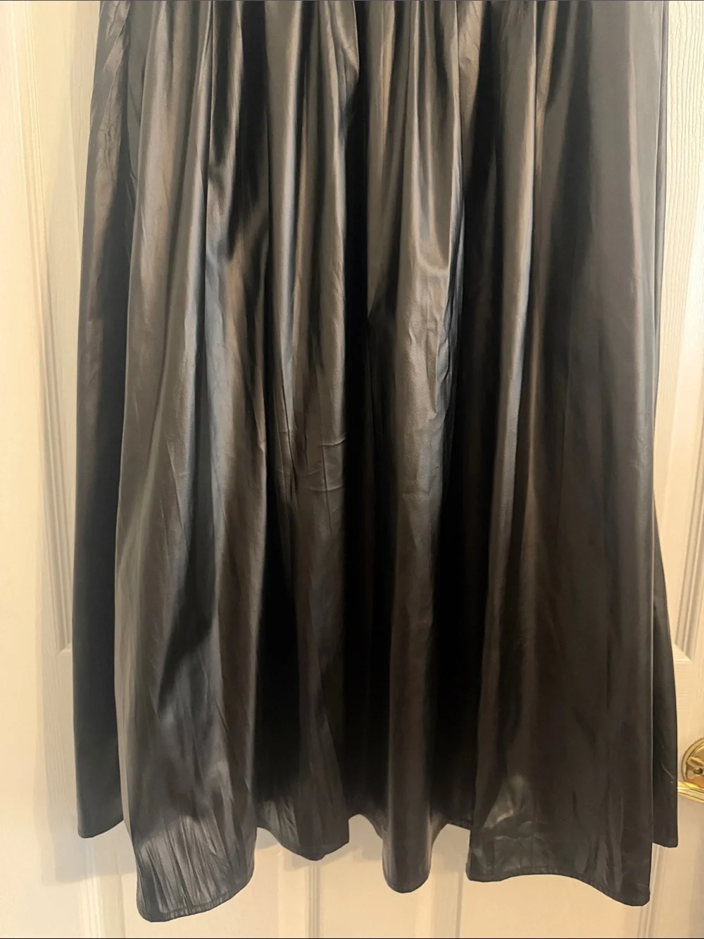 NWT Elle Grey Black Gathered Faux-Leather Midi Lined Skirt Sz Medium